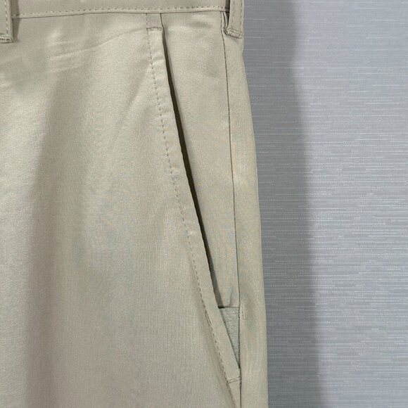 Izod Golf Pants Mens 36 Beige Stretch Flat Front Pockets Logo Straight Leg - Picture 4 of 11